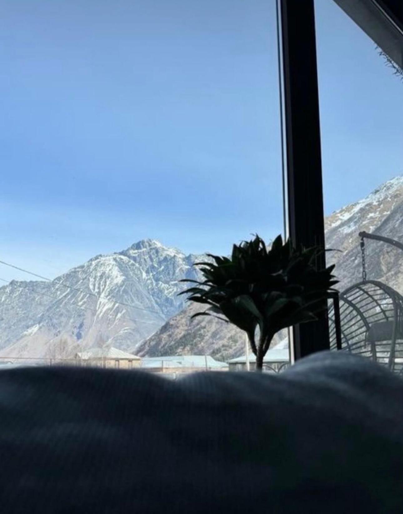 Alpine Escape Kazbegi Villa Exteriör bild