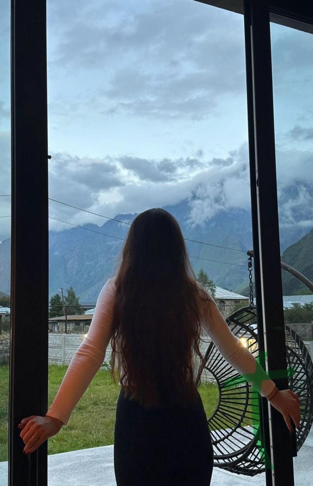 Alpine Escape Kazbegi Villa Exteriör bild